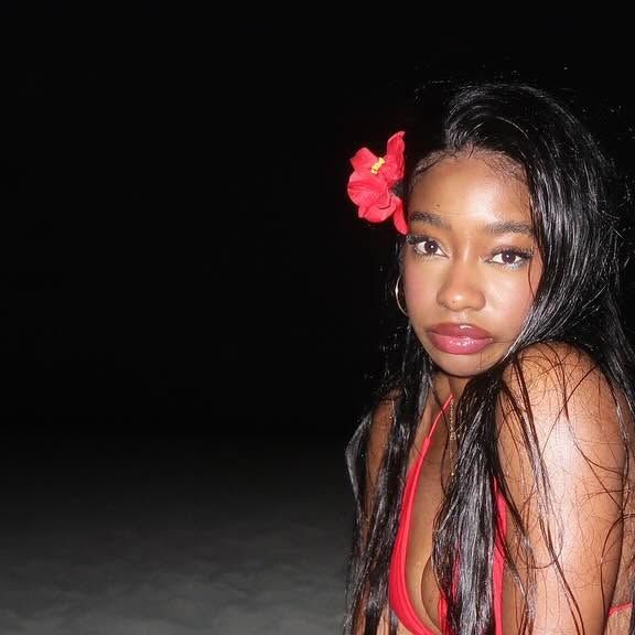 deb smikle on Instagram: "hey it’s me santa"